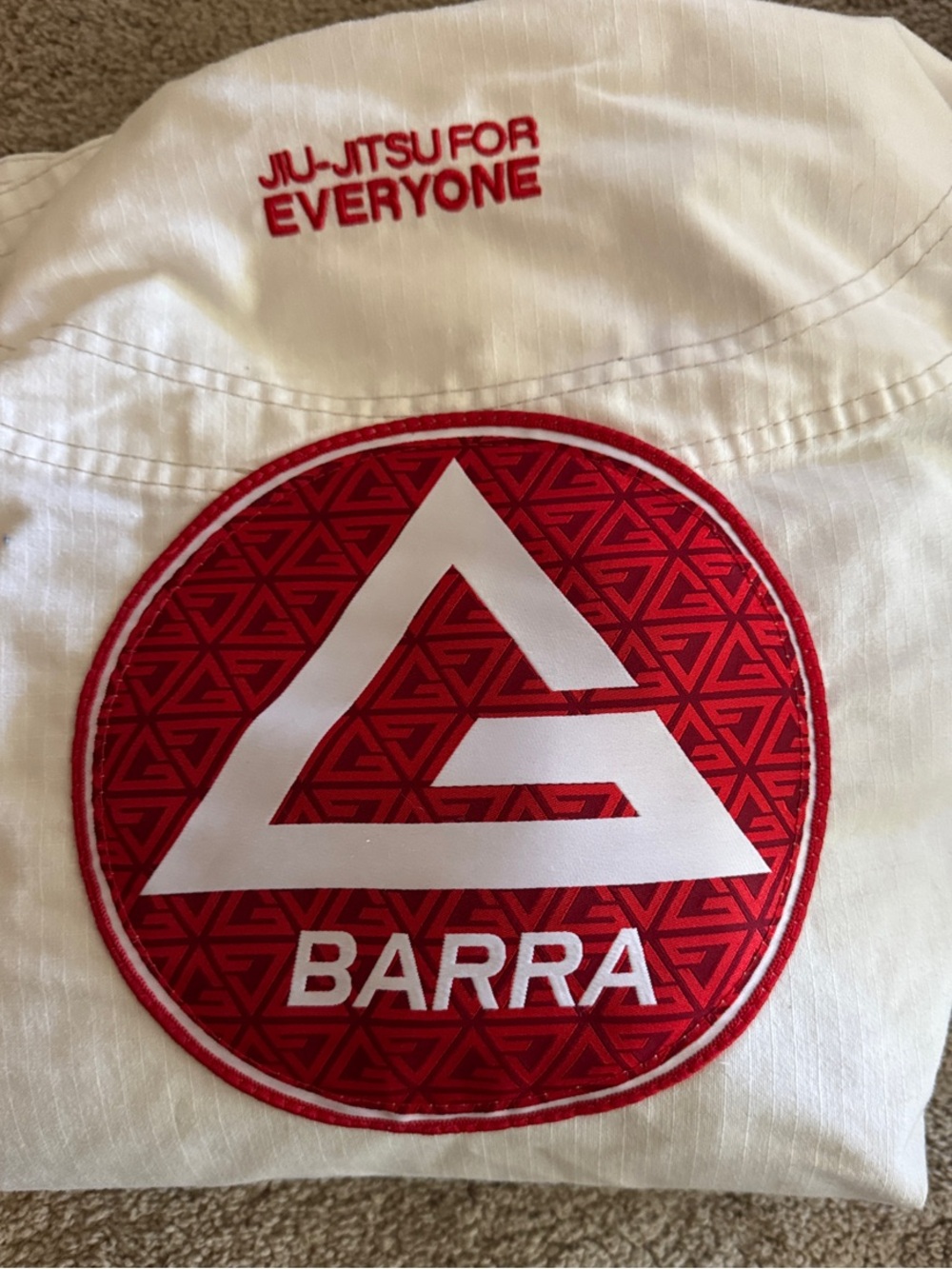 Gracie Barra White Gi with Red Patch Logo - Picture 2 of 2